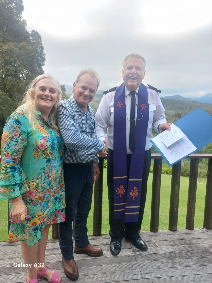 Wedding ceremony by Dr. Gerrit Rademeyer in Sabie