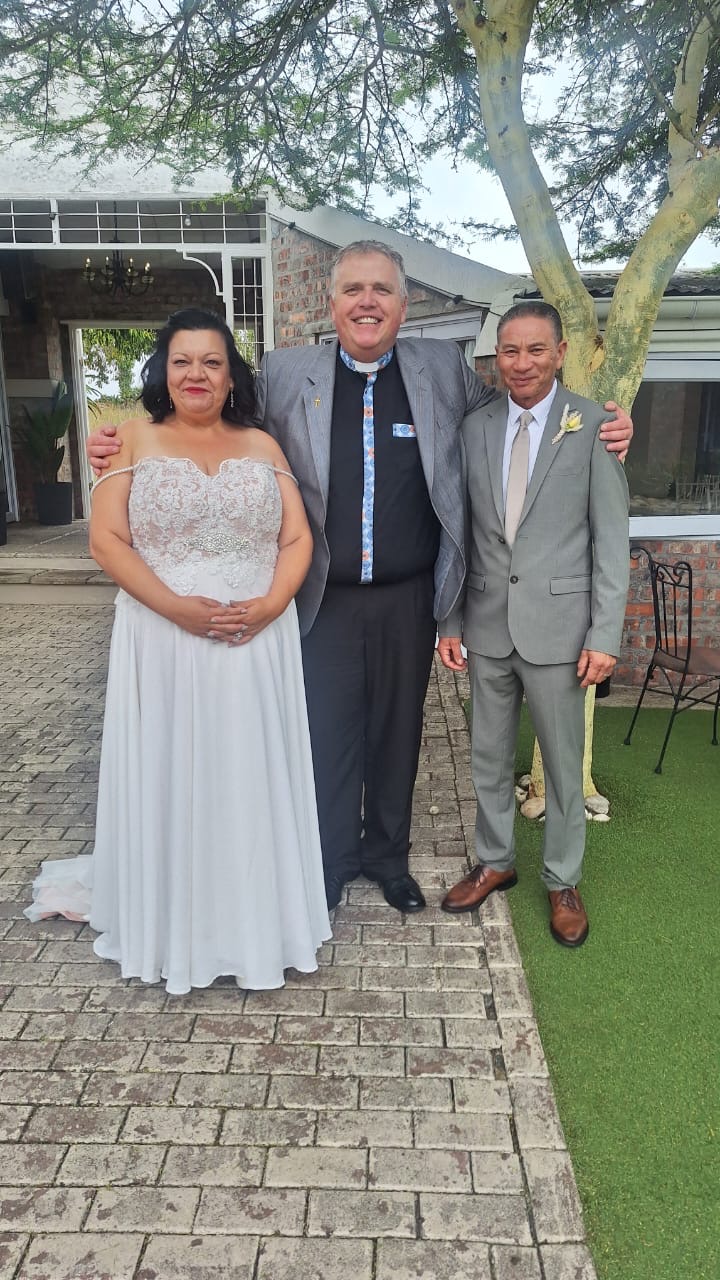 Wedding ceremony by Dr. Gerrit Rademeyer in Sabie