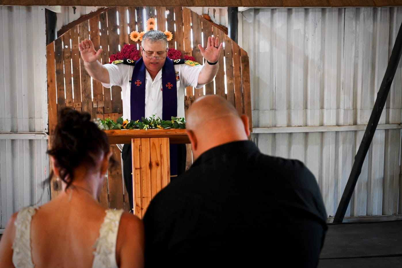 Wedding ceremony by Dr. Gerrit Rademeyer in Sabie